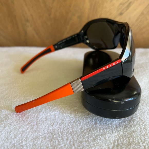 PRADA  LINEA ROSA SPS 01H SPORTS SUNGLASSES. - Picture 6 of 16